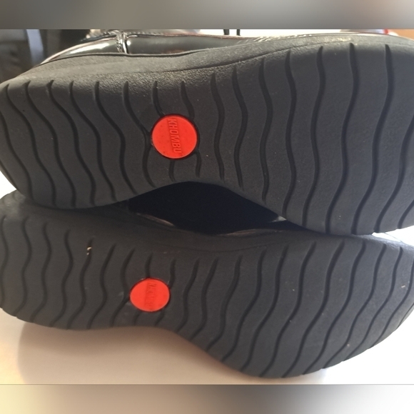 Khombu Ladies Lisa Rain/Snow Boot   Size 9 - Picture 8 of 9